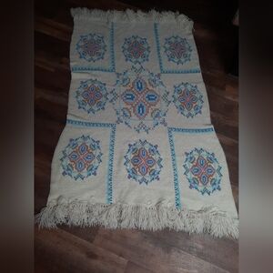 Vintage Cream Knit Throw Blanket